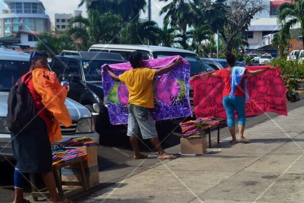 Apia street vendors